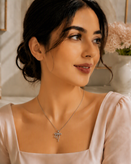 گردنبند پاپیون مروارید — طراحی ظریف اروپایی